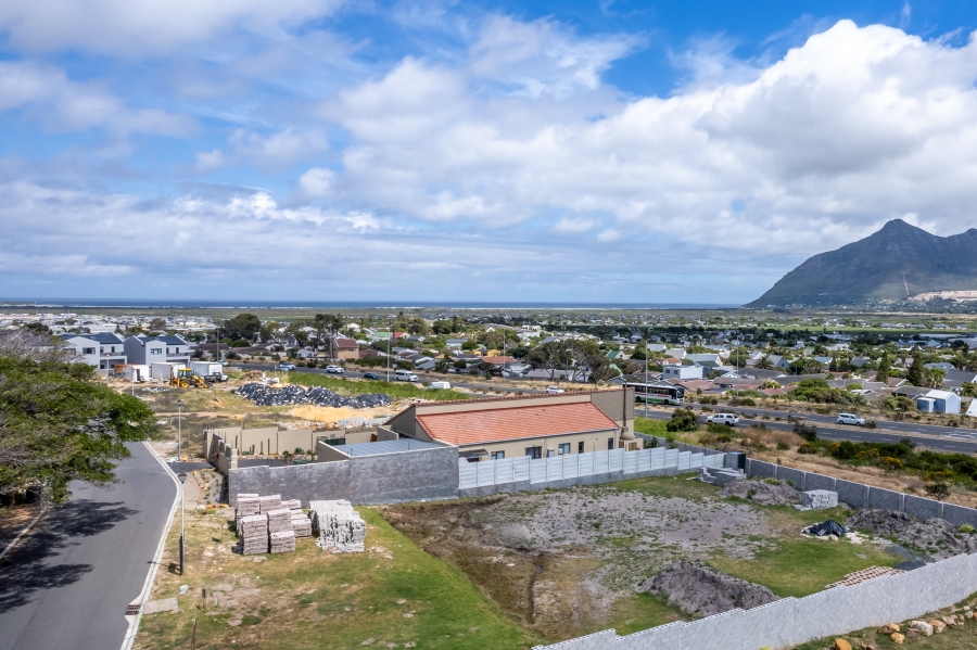 3 Bedroom Property for Sale in Capri Western Cape